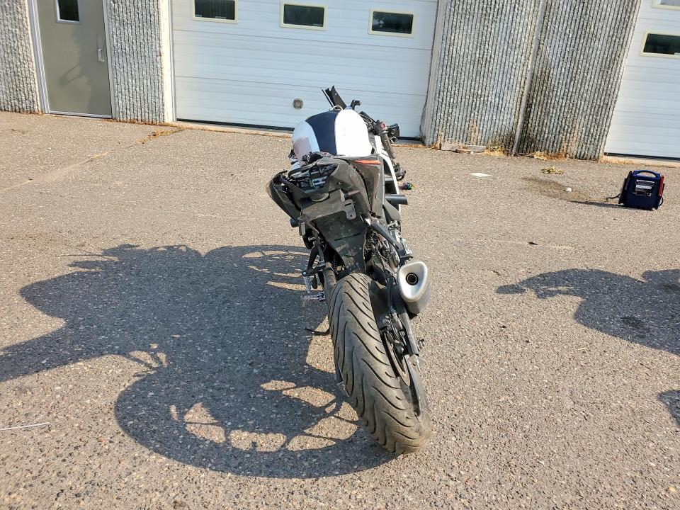 2017 Yamaha Xv VIN MH3RH15Y3HK002931 COPART salvage auction — NORMAL WEAR, Mn - Cert Of Title-Salvage, sold $850 on 2026-07-30 (photo 4)
