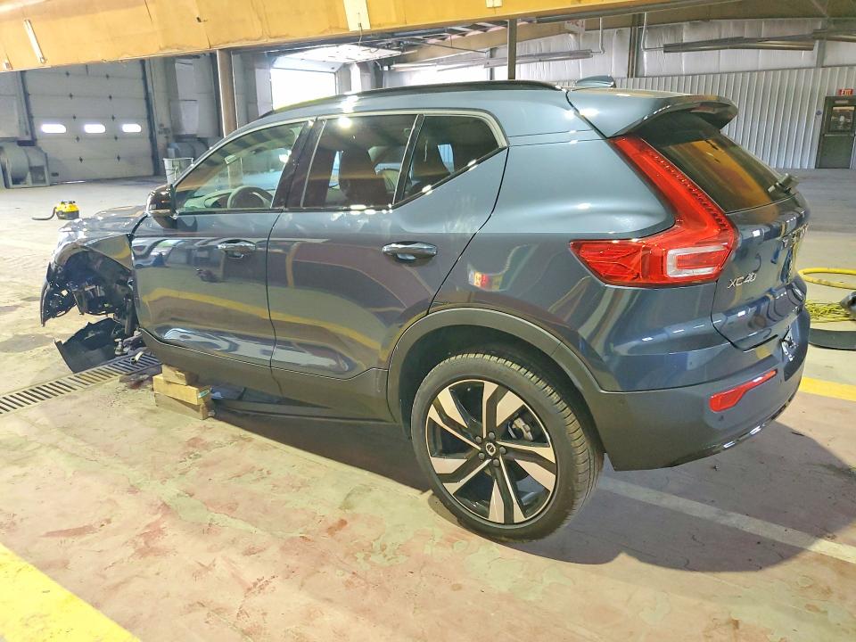 2026 Volvo Xc40 VIN YV4L12UC1T2776119 COPART salvage auction — FRONT END, Va - Non-Repairable Certificate, sold $1,700 on 2026-07-29 (photo 2)