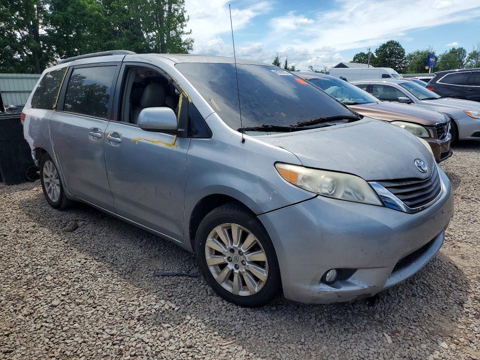 2011 Toyota Sienna VIN 5TDDK3DC5BS020908 COPART salvage auction — REAR END, Ny - Certificate Of Title, sold $1,150 on 2026-07-29 (photo 4)
