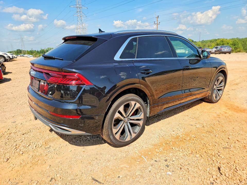2019 Audi Q8 VIN WA1CVAF10KD044963 COPART salvage auction — NORMAL WEAR, Mt - Dealer Only Clean Title, sold $2,500 on 2026-08-03 (photo 3)