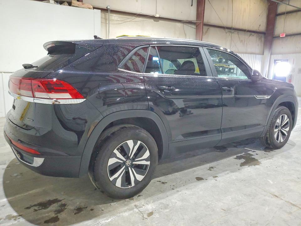 2026 Volkswagen Atlas cross sport VIN 1V2LC2CA0TC225220 COPART salvage auction — ROOF, Ok - Certificate Of Title, sold $12,700 on 2026-08-18 (photo 3)