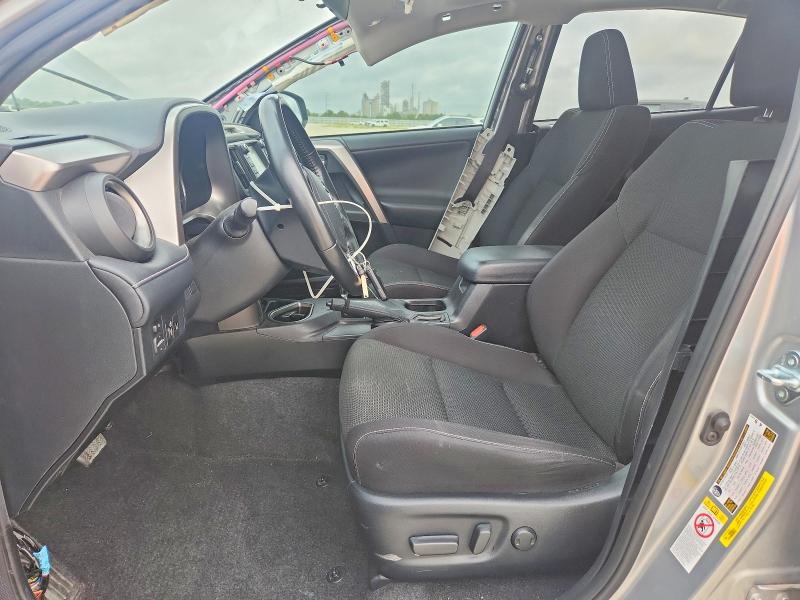 2018 Toyota Rav 4 VIN JTMWFREV9JJ208391 COPART salvage auction — WATER/FLOOD, Tx - Salvage Title-Flood Damage, sold $400 on 2026-07-30 (photo 7)