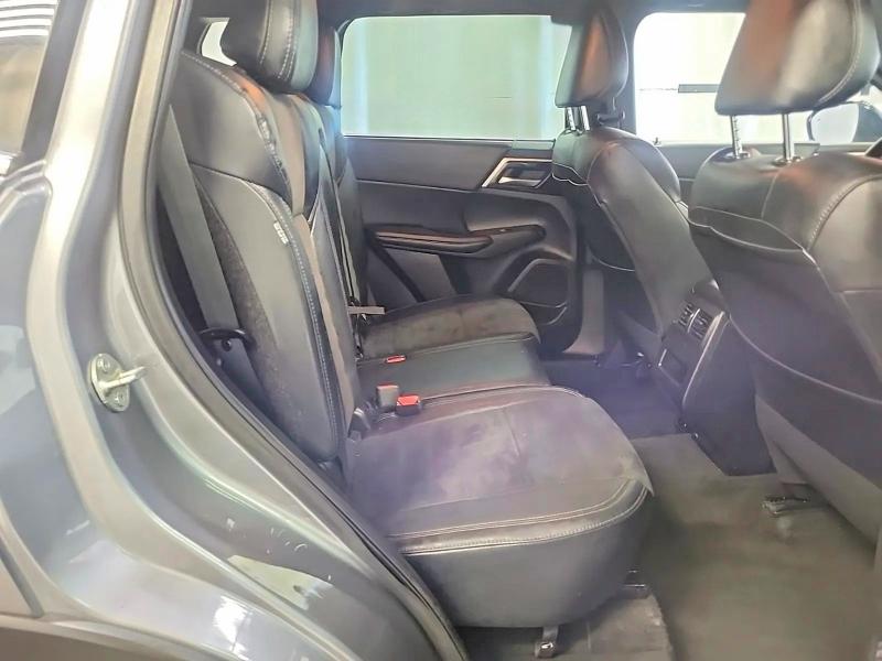 2023 Mitsubishi Outlander VIN JA4J3UA88PZ030659 COPART salvage auction — NORMAL WEAR, CA - CERTIFICATE OF TITLE (P), sold $10,200 on 2026-07-23 (photo 6)