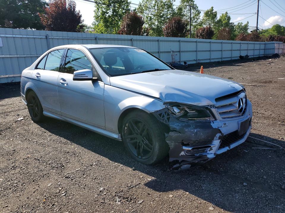 2013 Mercedes-benz VIN WDDGF8AB0DG102896 COPART salvage auction — FRONT END, Ct - Cert Of Title-Salvage, sold $1,150 on 2026-07-14 (photo 4)