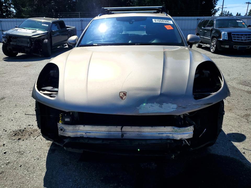 2018 Porsche Macan VIN WP1AA2A54JLB00639 COPART salvage auction — FRONT END, WA - BILL OF SALE, sold $5,000 on 2026-08-10 (photo 5)