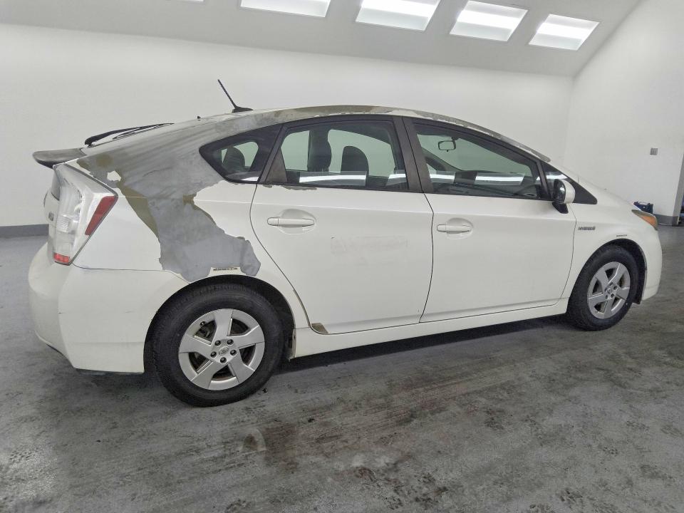 2010 Toyota Prius VIN JTDKN3DU7A0078334 COPART salvage auction — ROOF, CA - DIS/DLR/EXP ONLY CLEAN TITLE, sold $775 on 2026-07-21 (photo 3)