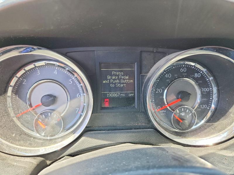 2014 Chrysler Voyager VIN 2C4RC1CG5ER248853 COPART salvage auction — FRONT END, Ia - Salvage W/Salvage History, sold $225 on 2026-07-31 (photo 9)