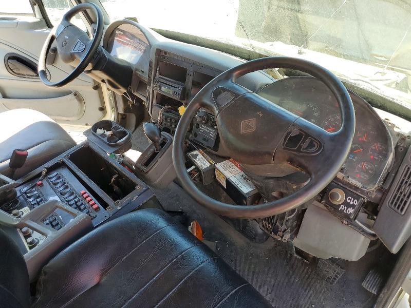 2007 International 4000 series VIN 1HTMPAFN67H390851 COPART salvage auction — MINOR DENT/SCRATCHES, Ca - Certificate Of Title, sold $3,200 on 2026-07-29 (photo 8)