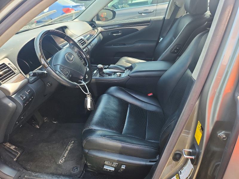 2015 Lexus VIN JTHCL1EF5F5023338 COPART salvage auction — REAR END, Qc - Gravement Accidente, sold $3,100 on 2026-09-08 (photo 7)