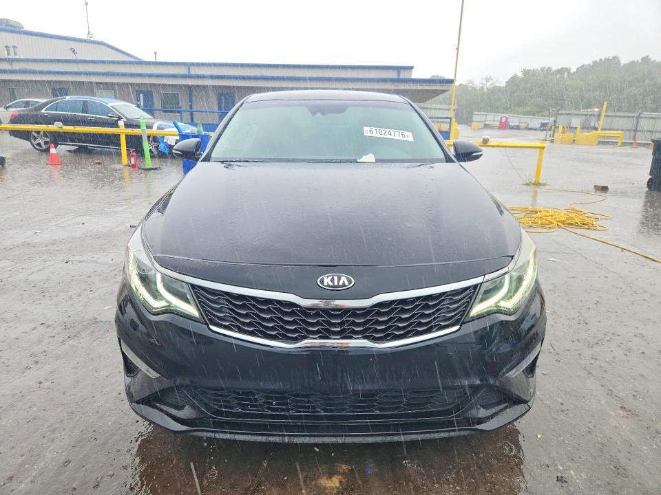 2020 Kia Optima VIN 5XXGT4L35LG398554 COPART salvage auction — MINOR DENT/SCRATCHES, Salvage Title, sold $3,050 on 2026-07-22 (photo 5)