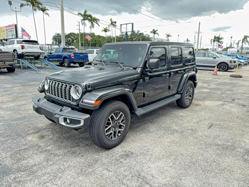 2025 Jeep Wrangler / VIN 1C4PJXEN4SW508884 COPART salvage auction — NORMAL WEAR, Fl - Cert Of Title-Rebuilt (P), sold $35,500 on 2026-07-29 (photo 2)