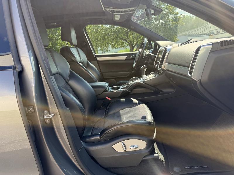 2013 Porsche Cayenne VIN WP1AD2A20DLA78351 COPART salvage auction — NORMAL WEAR, Ma - Certificate Of Title (P), sold $5,200 on 2026-08-06 (photo 5)