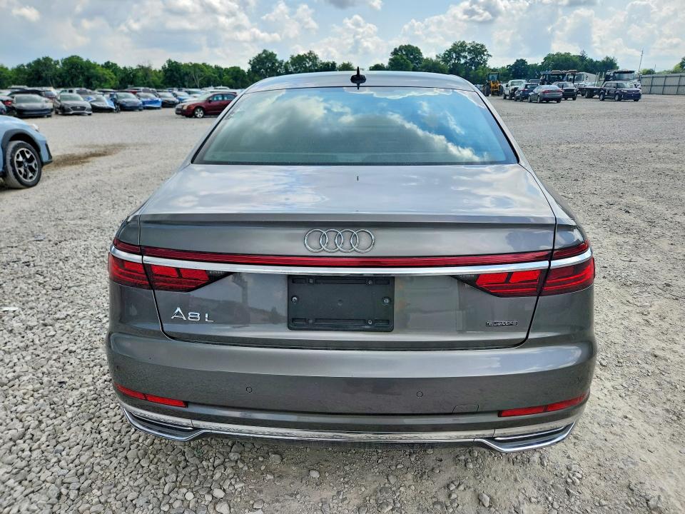 2019 Audi A8 VIN WAU8DAF86KN016314 COPART salvage auction — MINOR DENT/SCRATCHES, Oh - Certificate Of Title (P), sold $11,000 on 2026-07-31 (photo 6)