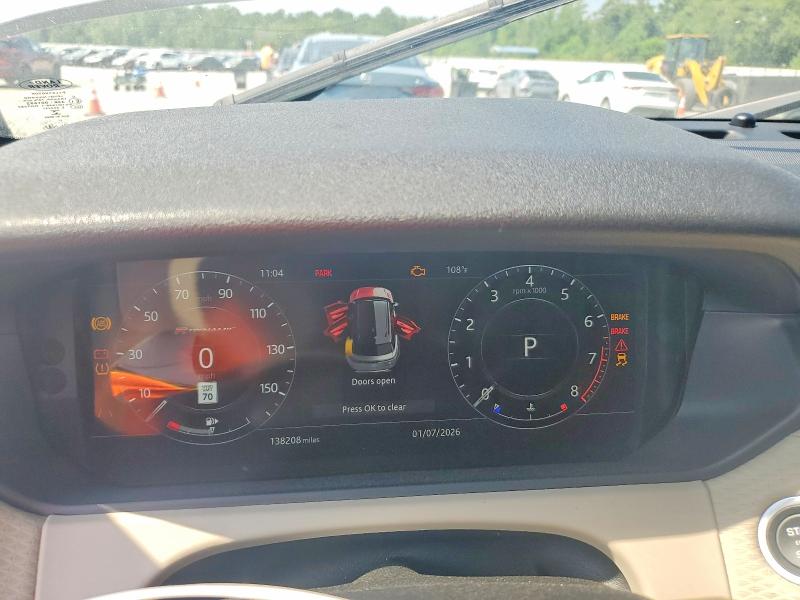 2018 Land rover Range rover velar VIN SALYL2RX6JA757057 COPART salvage auction — MINOR DENT/SCRATCHES, Nc - Certificate Of Title, sold $9,100 on 2026-07-27 (photo 9)