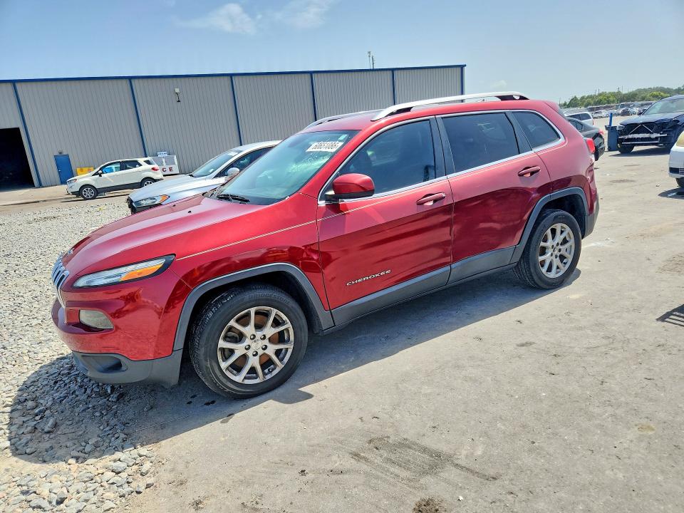 2017 Jeep Cherokee VIN 1C4PJLCB3HW507218 COPART salvage auction — MINOR DENT/SCRATCHES, Oh - Certificate Of Title, sold $625 on 2026-07-27 (photo 1)