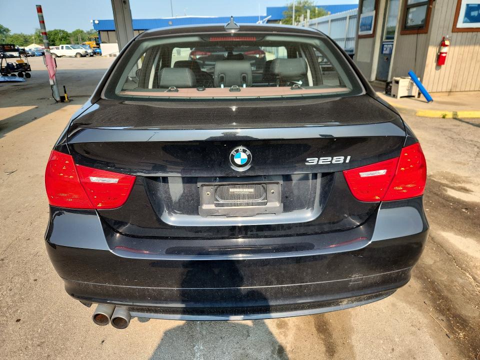 2011 BMW 3 series VIN WBAPH7G53BNM55039 COPART salvage auction — MECHANICAL, In - Certificate Of Title, sold $1,100 on 2026-07-27 (photo 6)