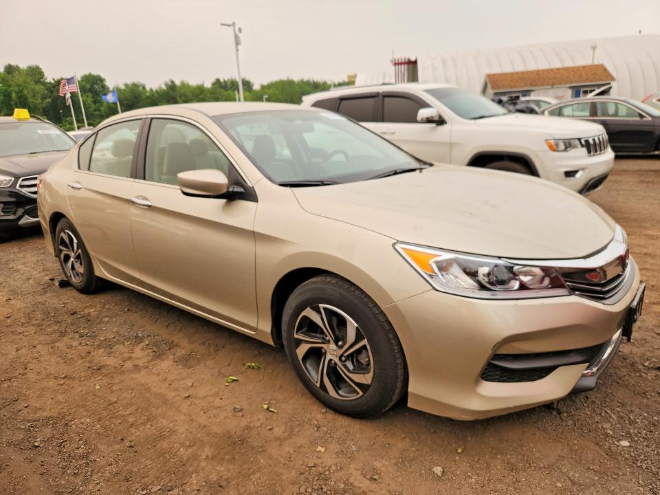 2017 Honda Accord VIN 1HGCR2F30HA037251 COPART salvage auction — ROOF, Ct - Cert Of Title-Salvage, sold $7,100 on 2026-07-30 (photo 4)