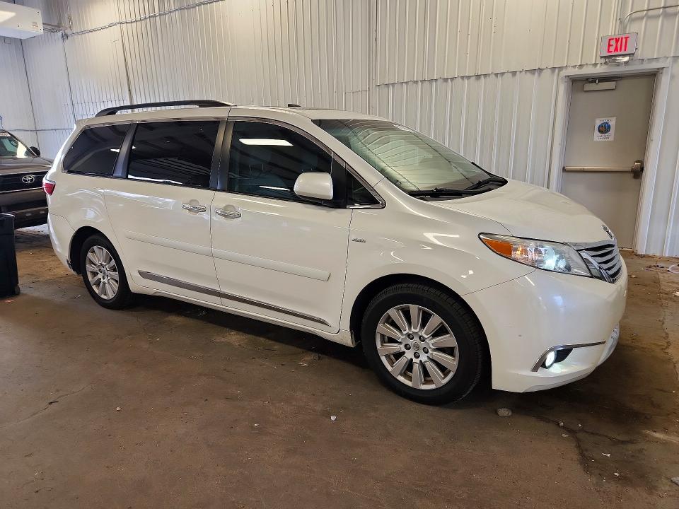 2017 Toyota Sienna VIN 5TDDZ3DC5HS160929 COPART salvage auction — MINOR DENT/SCRATCHES, Mn - Cert Of Title-Prior Salvage, sold $3,350 on 2026-07-23 (photo 4)