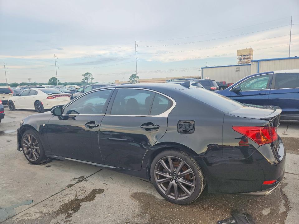 2015 Lexus VIN JTHBE1BL8FA008064 COPART salvage auction — MINOR DENT/SCRATCHES, La - Certificate Of Title, sold $2,050 on 2026-07-22 (photo 2)