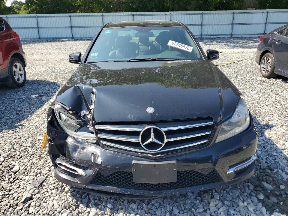 2014 Mercedes-benz C-klasse VIN WDDGF8AB9ER320938 COPART salvage auction — FRONT END, Ma - Cert Of Title-Reconstrctd Coll, sold $425 on 2026-08-12 (photo 5)