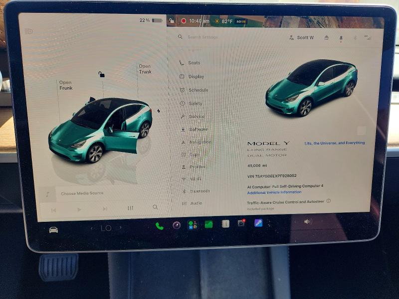2023 Tesla Model y VIN 7SAYGDEEXPF928052 COPART salvage auction — SIDE, Salvage Title, sold $14,500 on 2026-07-28 (photo 9)