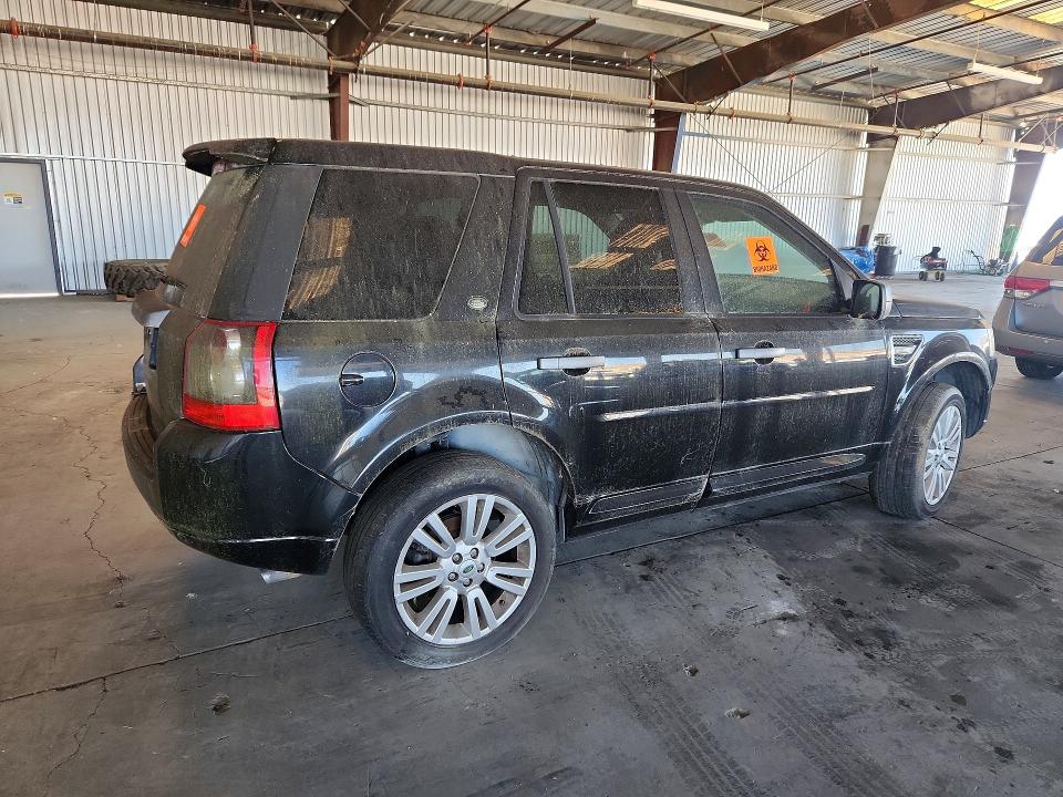 2010 Land rover Lr2 VIN SALFT2BN8AH213506 COPART salvage auction — MINOR DENT/SCRATCHES, CA - DIS/DLR/EXP APP FOR DUP CLEAN, sold $10 on 2026-07-27 (photo 3)