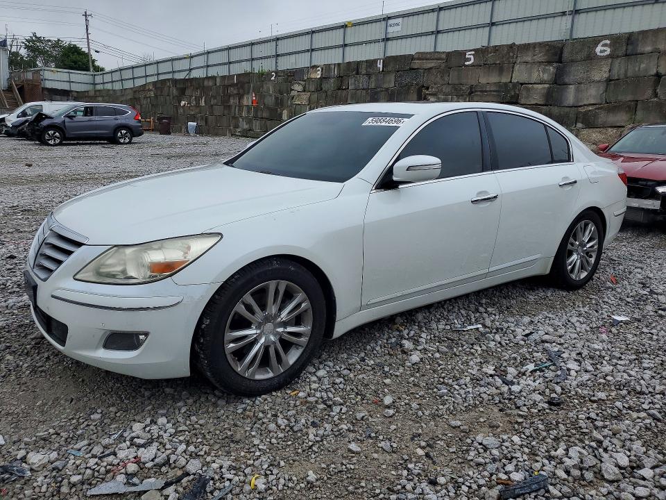 2010 Hyundai Genesis VIN KMHGC4DE4AU087152 COPART salvage auction — FRONT END, KY - CERT OF TITLE-SALVAGE (P), sold $650 on 2026-07-17 (photo 1)