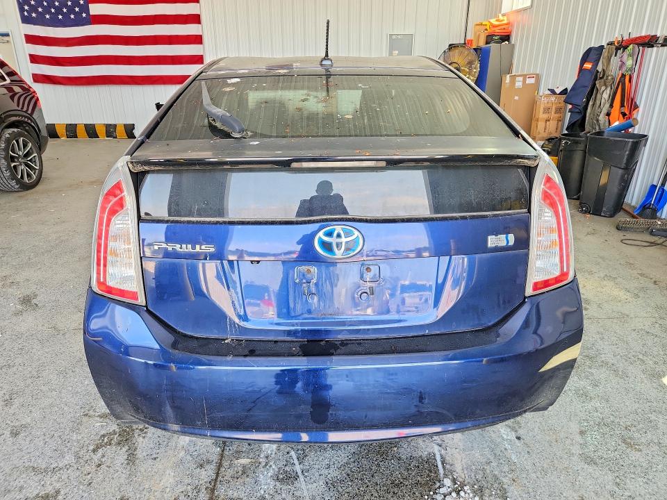 2012 Toyota Prius VIN JTDKN3DUXC1559787 COPART salvage auction — MINOR DENT/SCRATCHES, OH - CERTIFICATE OF TITLE, sold $1,250 on 2026-07-28 (photo 6)
