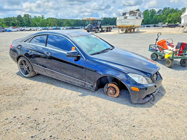 2011 Mercedes-benz E-class VIN WDDKJ5GB7BF064164 COPART salvage auction — FRONT END, NC - DEALER ONLY SALVAGE TITLE, sold $650 on 2026-07-28 (photo 4)