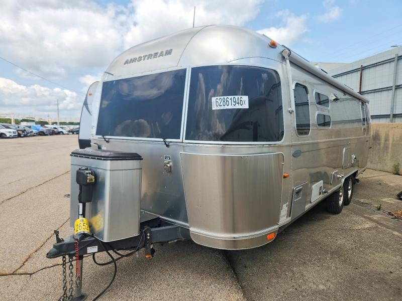 2014 Airstream Flying cloud VIN 1STJ9YM25EJ529984 — COPART salvage auction photo