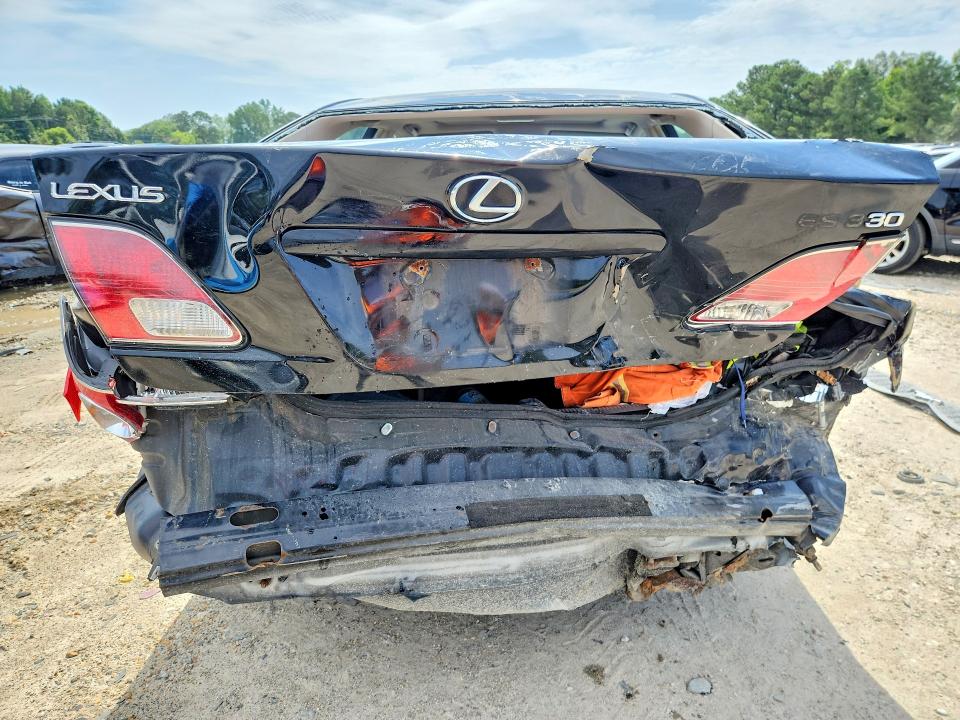 2004 Lexus Es 330 VIN JTHBA30G145001508 COPART salvage auction — REAR END, VA - CERT OF TITLE - SALVAGE, sold $475 on 2026-07-14 (photo 6)