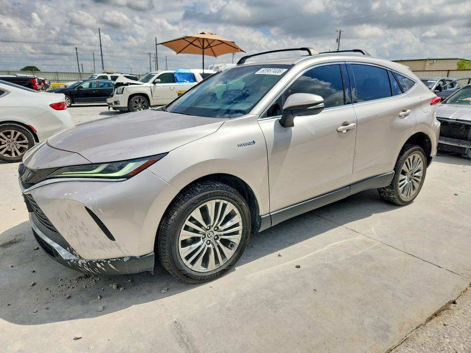 2021 Toyota Venza VIN JTEAAAAH8MJ071695 — COPART salvage auction photo