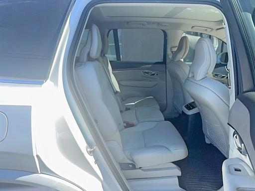 2025 Volvo Xc90 VIN YV4H60PE4S1316384 COPART salvage auction — MINOR DENT/SCRATCHES, Ar - Dis/Dlr/Exp Only Salvage Title (P), sold $7,600 on 2026-08-06 (photo 6)