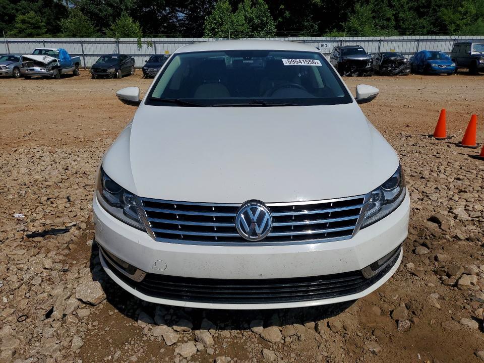 2013 Volkswagen Passat VIN WVWBN7AN1DE508080 COPART salvage auction — MINOR DENT/SCRATCHES, Nc - Dealer Only Clean Title, sold $350 on 2026-08-03 (photo 5)