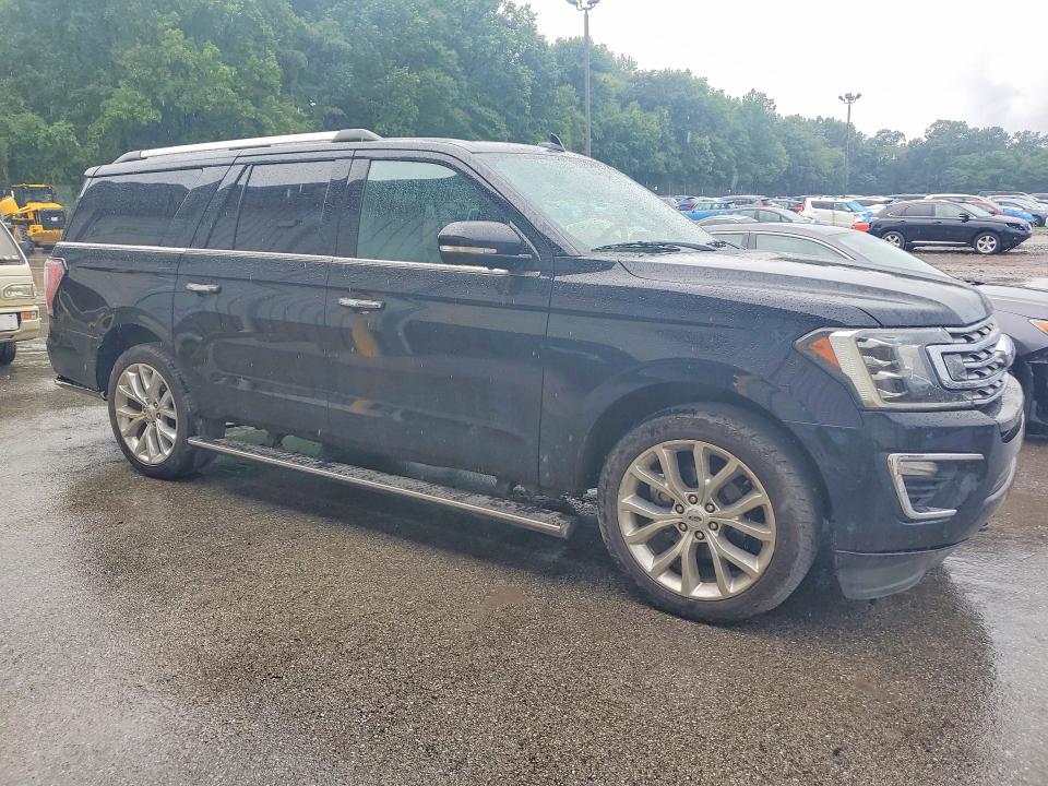 2018 Ford Expedition VIN 1FMJK2AT7JEA60103 COPART salvage auction — NORMAL WEAR, Pa - Reconstructed Clean, sold $8,100 on 2026-07-30 (photo 4)