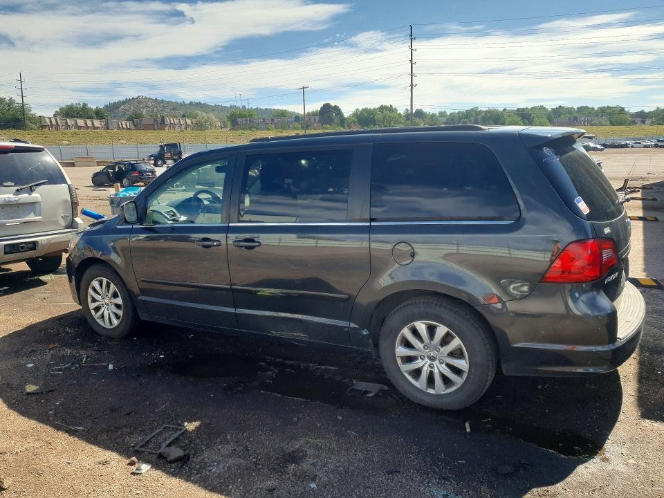 2012 Volkswagen Routan VIN 2C4RVABG2CR276327 COPART salvage auction — NORMAL WEAR, Co - Dis/Dlr/Exp Only Clean Title, sold $450 on 2026-08-05 (photo 2)