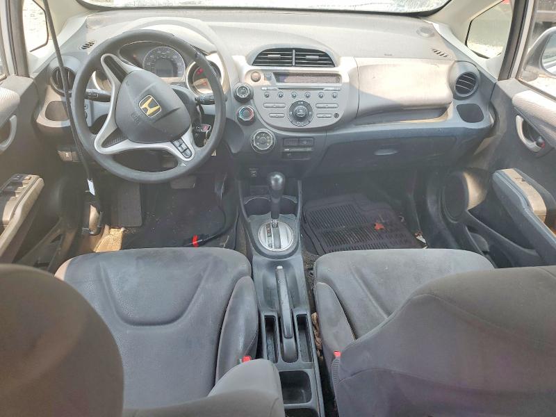 2012 Honda Fit VIN JHMGE8H32CS005575 COPART salvage auction — MINOR DENT/SCRATCHES, VA - CERTIFICATE OF TITLE, sold $225 on 2026-07-28 (photo 8)