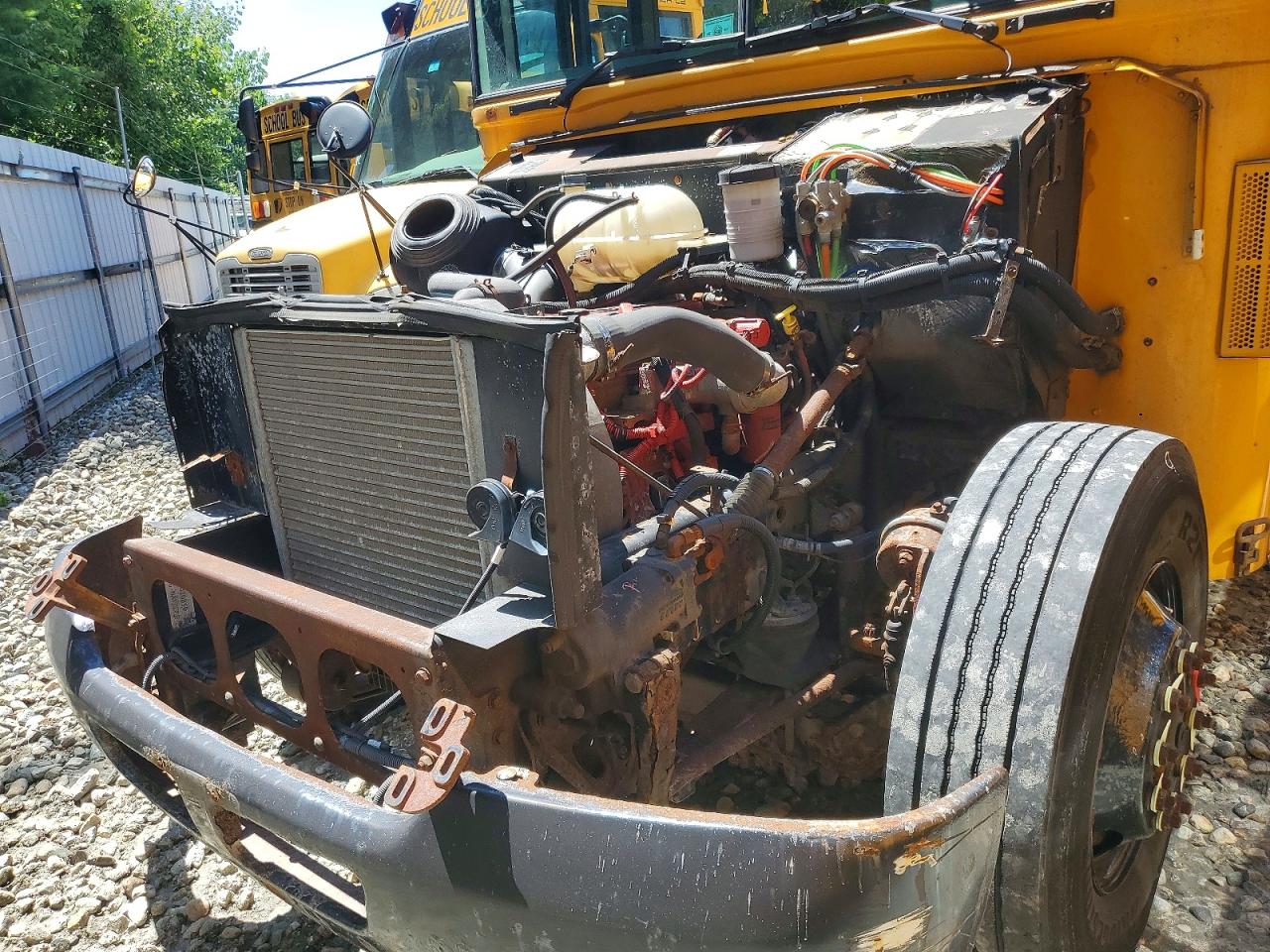 2013 Blub All other VIN 1BAKGCPAXDF293830 COPART salvage auction — Front End, NH - CERTIFICATE OF TITLE, sold $1,000 on 2026-09-02 (photo 9)