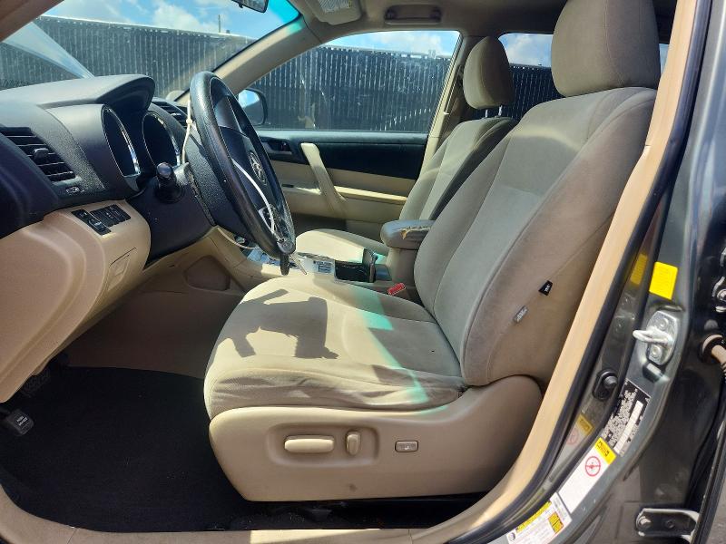 2011 Toyota Highlander VIN 5TDZK3EH5BS034095 COPART salvage auction — REAR END, FL - CERT OF TITLE SLVG REBUILDABLE, sold $1,300 on 2026-07-14 (photo 7)