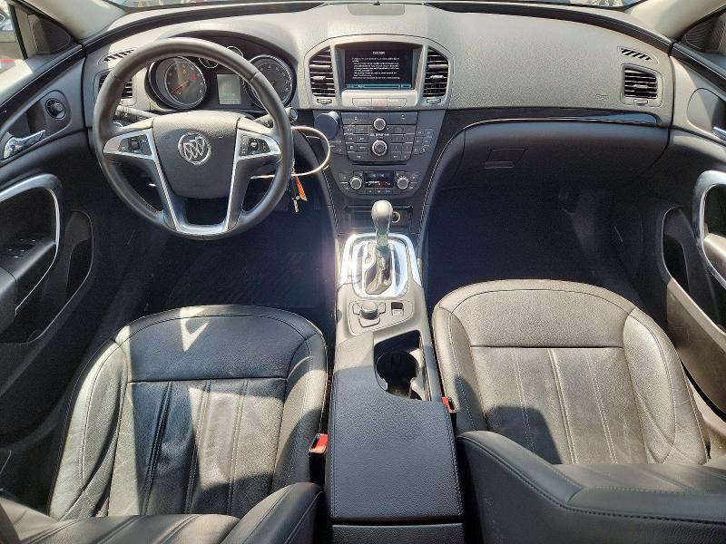 2011 Buick Regal VIN W04GU5GC4B1005841 COPART salvage auction — NORMAL WEAR, IN - CERTIFICATE OF TITLE, sold $1,485 on 2026-08-03 (photo 8)