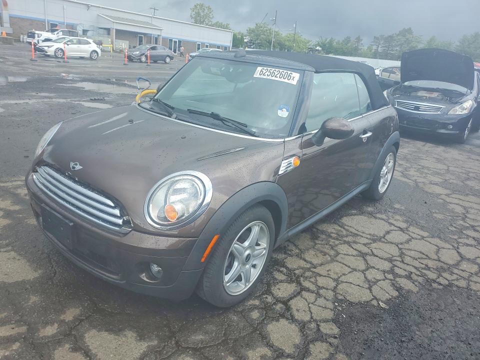 2009 Mini Cooper VIN WMWMR33539TU96615 COPART salvage auction — WATER/FLOOD, Ct - Cert Of Title-Flood Salvage, sold $625 on 2026-08-04 (photo 1)