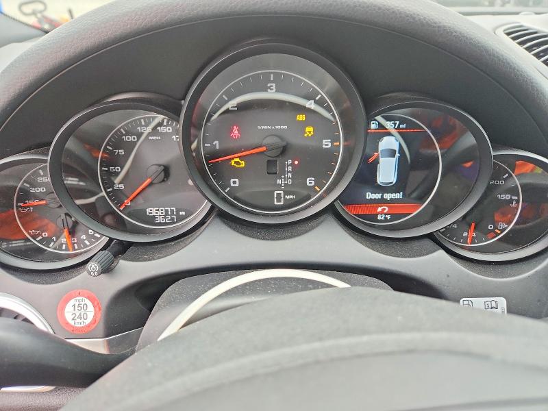 2013 Porsche Cayenne VIN WP1AF2A26DLA37443 COPART salvage auction — MINOR DENT/SCRATCHES, Md - Certificate Of Title (P), sold $5,200 on 2026-08-04 (photo 9)