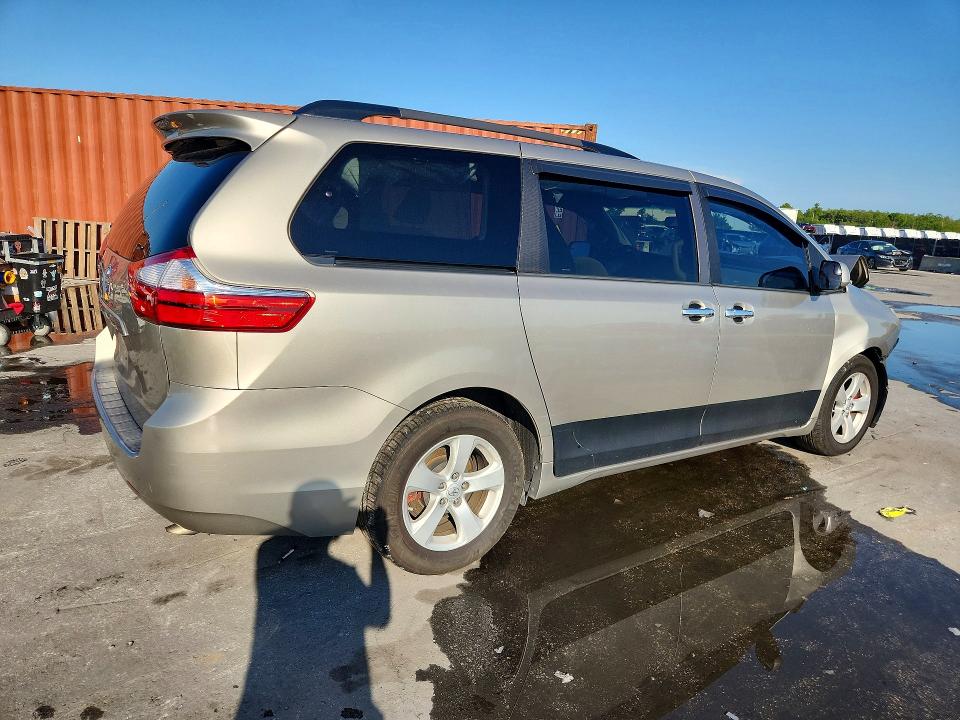 2015 Toyota Sienna VIN 5TDKK3DC4FS555788 COPART salvage auction — FRONT END, Fl - Cert Of Title Slvg Rebuildable, sold $375 on 2026-07-21 (photo 3)