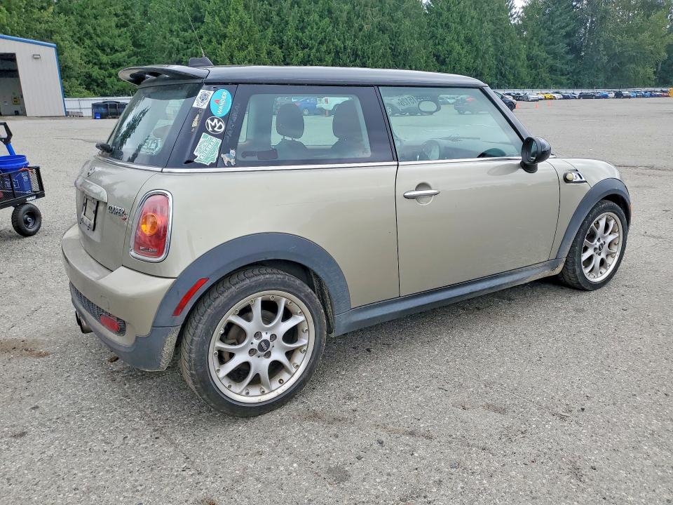 2007 Mini Cooper VIN WMWMF73577TL83361 COPART salvage auction — REAR END, Wa - Vehicle Cert Of Ownership-Titl, sold $600 on 2026-07-20 (photo 3)