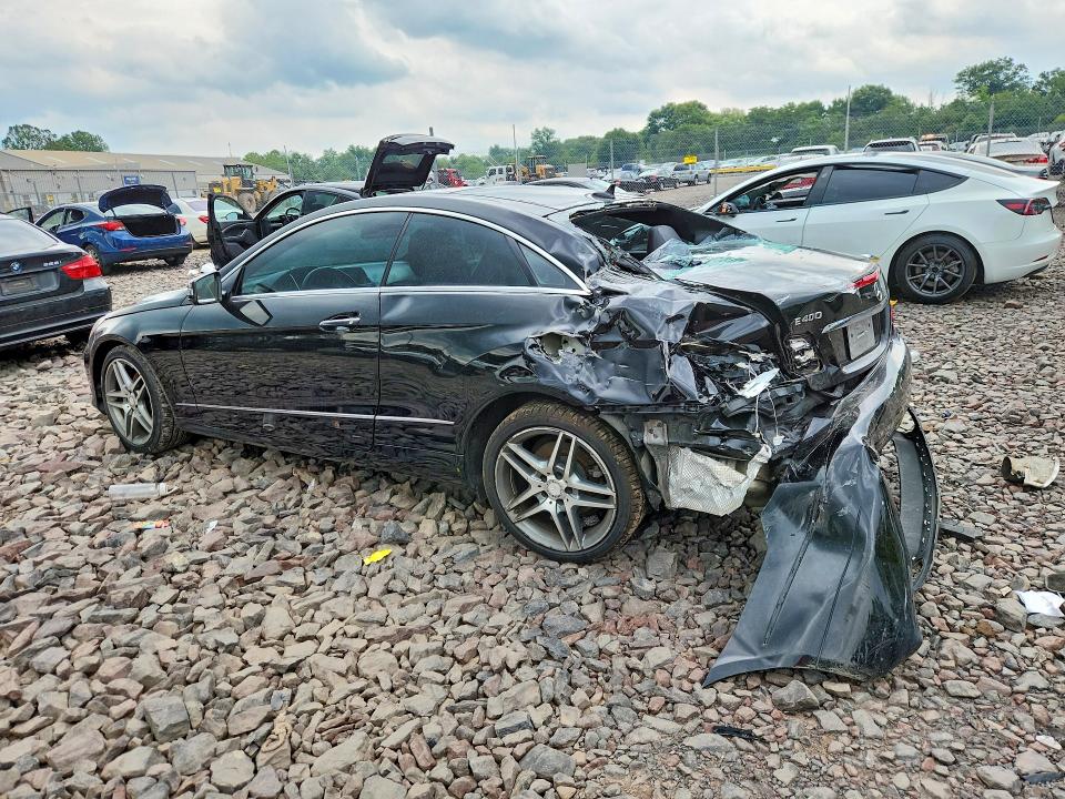 2015 Mercedes-benz E-klasse VIN WDDKJ6HB0FF301779 COPART salvage auction — REAR END, Pa - Certificate Of Salvage, sold $550 on 2026-08-10 (photo 2)
