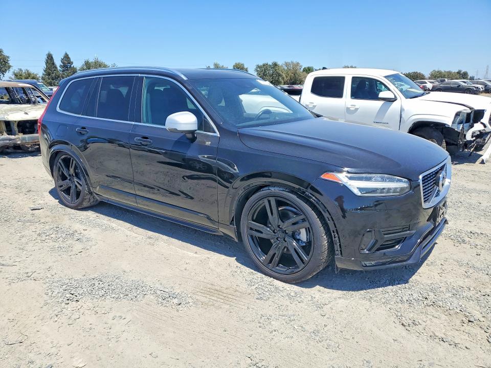 2016 Volvo Xc90 VIN YV4A22PM0G1040390 COPART salvage auction — MECHANICAL, Ca - Dis/Dlr/Exp Only Clean Title (P), sold $4,500 on 2026-08-11 (photo 4)