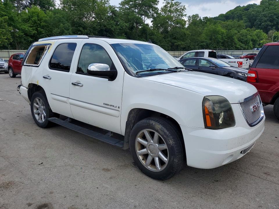 2007 Gmc Yukon VIN 1GKFK63847J395916 COPART salvage auction — REAR END, PA - CERTIFICATE OF SALVAGE, sold $625 on 2026-07-23 (photo 4)