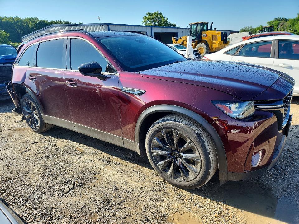 2026 Mazda Cx-90 VIN JM3KKCHD2T1376409 COPART salvage auction — REAR END, Va - Cert Of Title - Salvage, sold $10,100 on 2026-09-01 (photo 4)