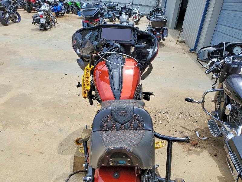 2024 Harley-davidson Fltrx VIN 1HD1KH714RB634679 COPART salvage auction — ALL OVER, NC - SALVAGE CERTIFICATE OF TITLE, sold $7,600 on 2026-08-27 (photo 6)