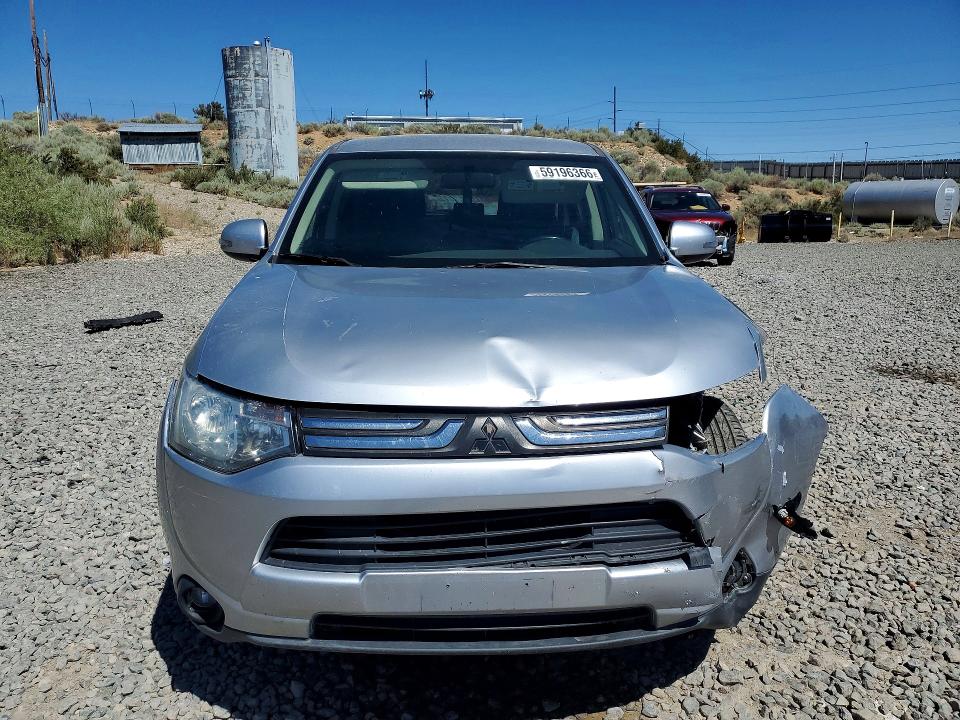 2014 Mitsubishi Outlander VIN JA4AZ3A37EZ015662 COPART salvage auction — SIDE, Salvage Title, sold $550 on 2026-07-16 (photo 5)
